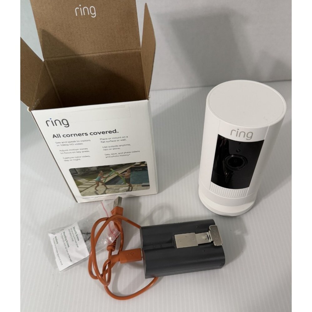 Ring Stick Up Cam Battery Wireless Outdoor/Indoor Camera White New 840268905552 - Picture 9 of 10